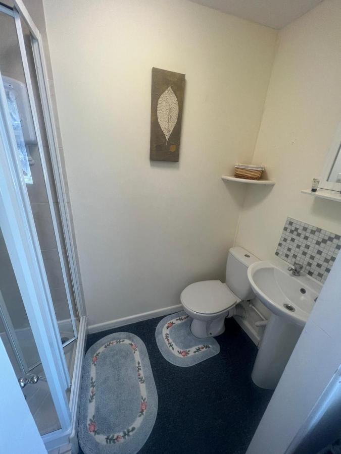 Bed and Breakfast Broadmoor Farm Kilgetty Екстер'єр фото